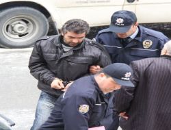 Otomobilden Hırsızlık Teşebbüsünden Bulunun Şahıs Adliyeye Çıkarıldı