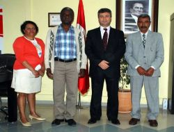 AK Parti İzmir İl Başkanı Kabak: Afrika Kökenli Kardeşlerimiz Kültürümüzün Renkli Bir Mozaiğidir!