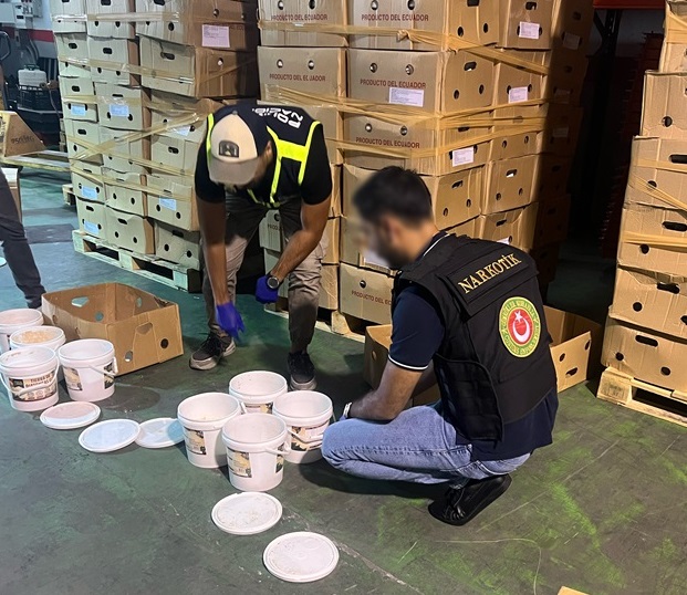 GÜMRÜK MUHAFAZA EKİPLERİ VE İSPANYA POLİSİNDEN ORTAK UYUŞTURUCU OPERASYONU