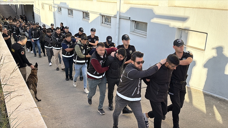 BAYĞARALAR SUÇ ÖRGÜTÜ'NE YÖNELİK OPERASYONLARDA YAKALANAN 95 ZANLI ADLİYEYE SEVK EDİLDİ
