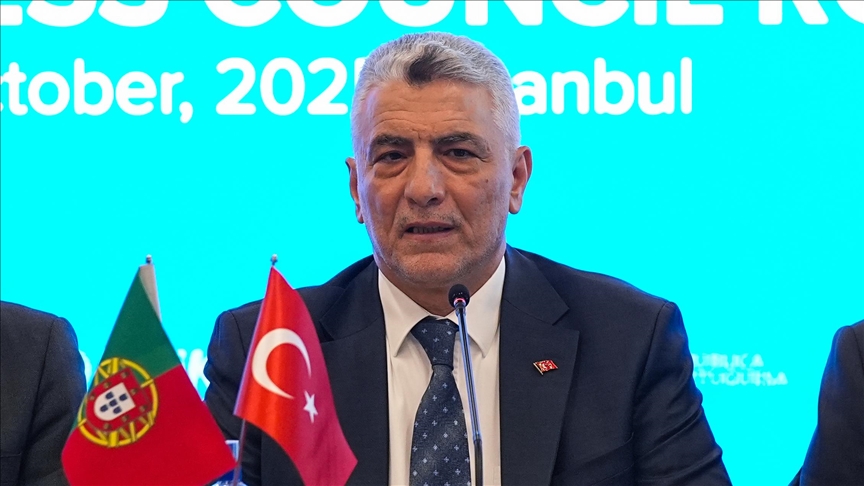 Bakan Bolat: Türkiye'nin önemli firmaları, yaklaşık 1,5 milyar avroluk yatırımla Portekiz'de ticaret yapıyor
