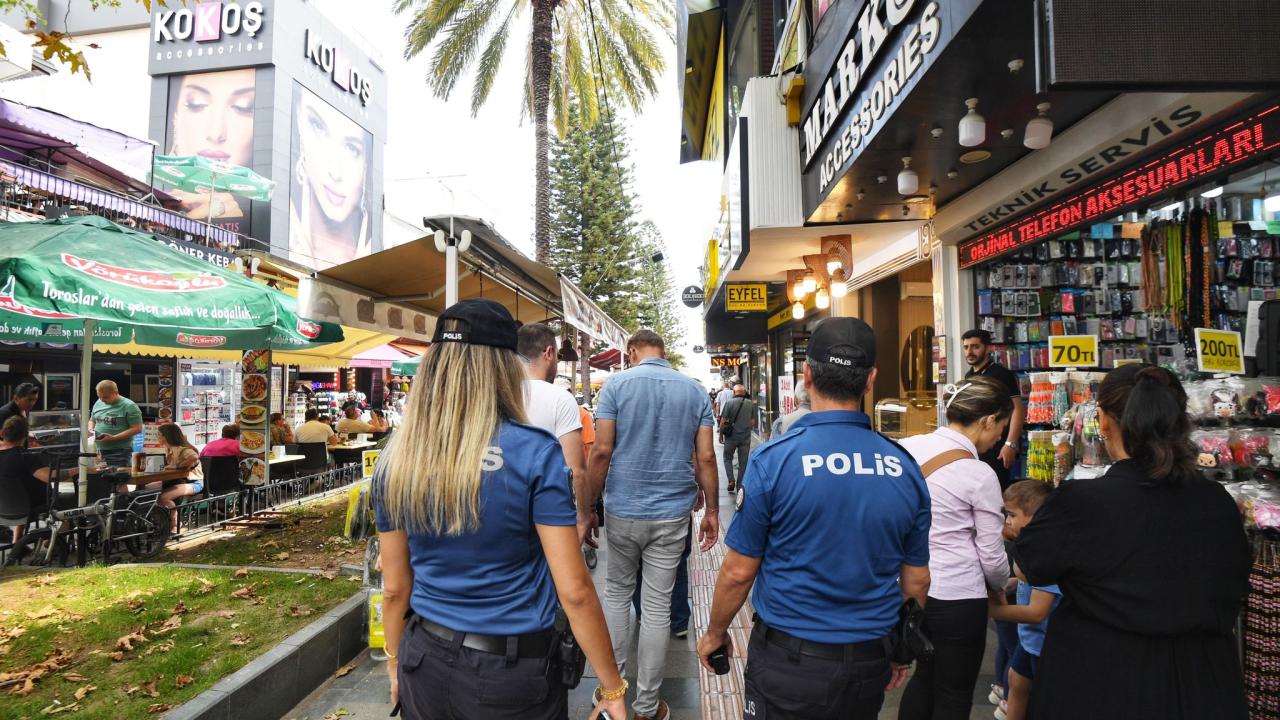 İstanbul'da "hanutçuluğa" karşı yeni önlemler alındı