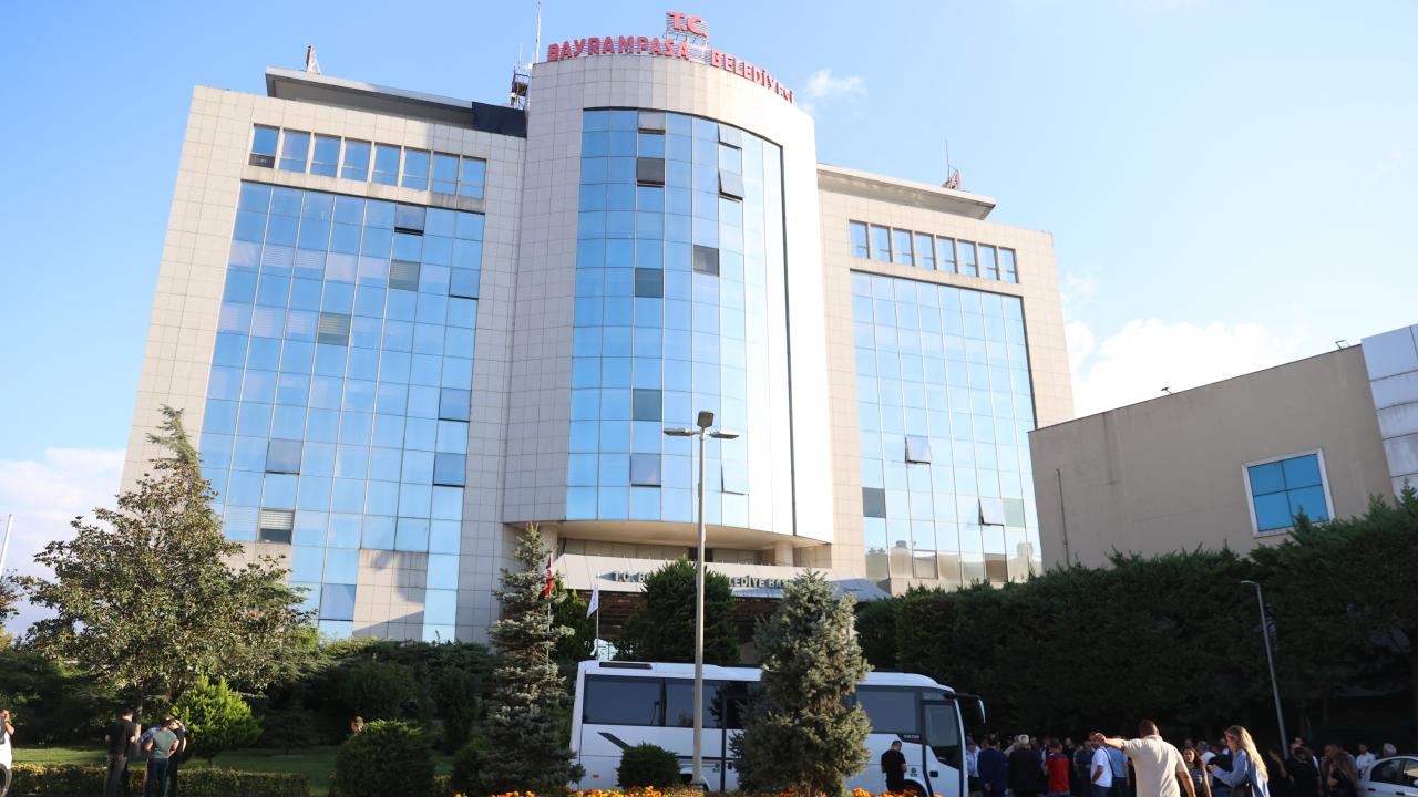 BAYRAMPAŞA'DA BELEDİYE BAŞKAN VEKİLİ SEÇİMİ 26 EKİM'DE YAPILACAK