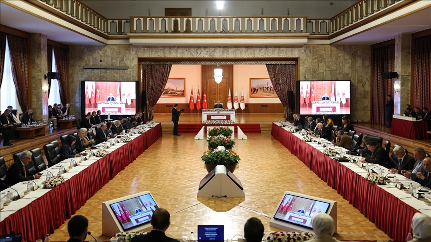 Milli Dayanışma, Kardeşlik ve Demokrasi Komisyonu 16. toplantısında Bakan Fidan ve Bakan Tunç'u dinleyecek