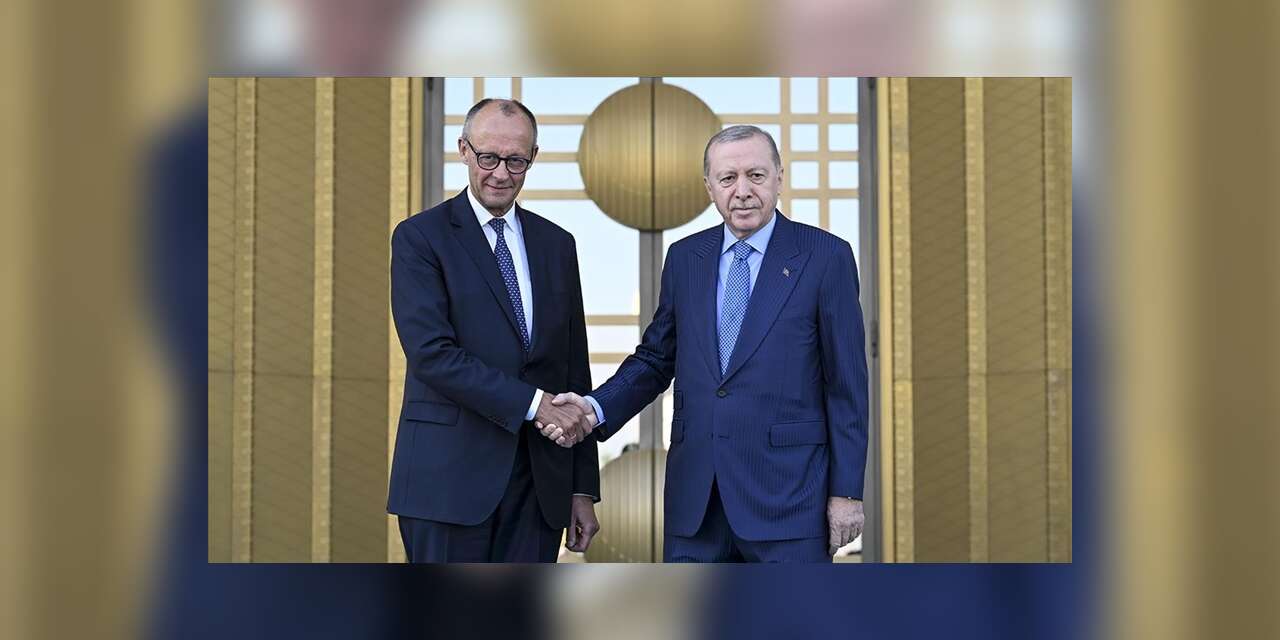 CUMHURBAŞKANI ERDOĞAN, ALMANYA BAŞBAKANI MERZ'İ  RESMİ TÖRENLE KARŞILADI