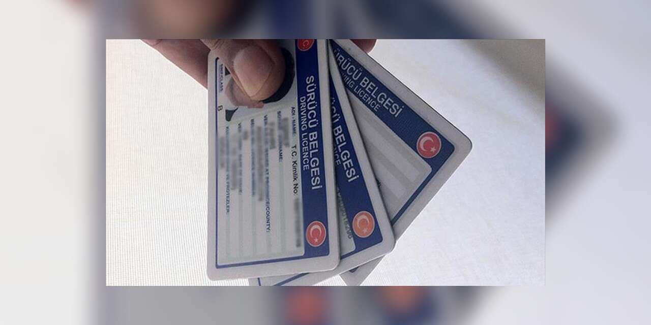 ESKİ TİP EHLİYETLERİN YENİLENME SÜRESİ YARIN DOLUYOR