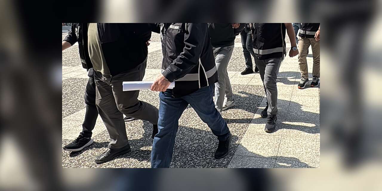 İstanbul merkezli 11 ilde FETÖ/PDY operasyonunda gözaltına alınan 20 şüpheliye tutuklama talebi