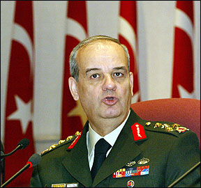 Başbuğ'dan Yunanistan Çıkışı