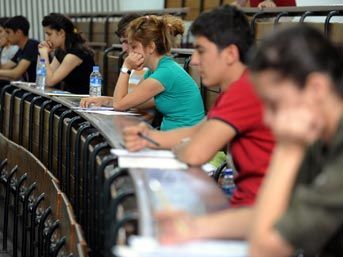 Öğrenciler, Yarın YGS İçin Ter Dökecek!