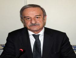 "Anayasa Değişikliği Milleti Tuzağa Düşürmek İçin Yapılmak İsteniyor!"