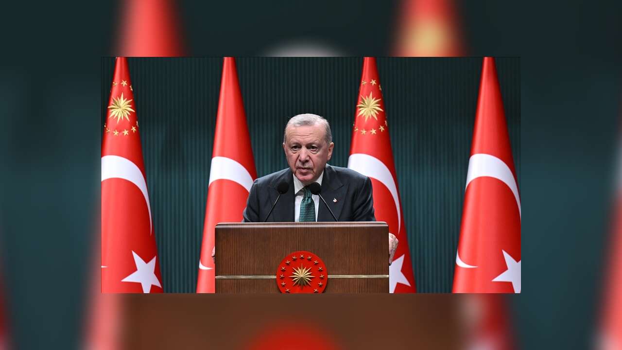Cumhurbaşkanı Erdoğan: Cumhuriyetimizin ikinci asrını Türkiye Yüzyılı yapana kadar durmadan çalışmaya devam edeceğiz