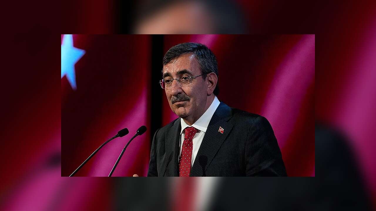 Cumhurbaşkanı Yardımcısı Yılmaz: Yıllıklandırılmış ihracat değerimiz yeni bir rekora ulaşmıştır