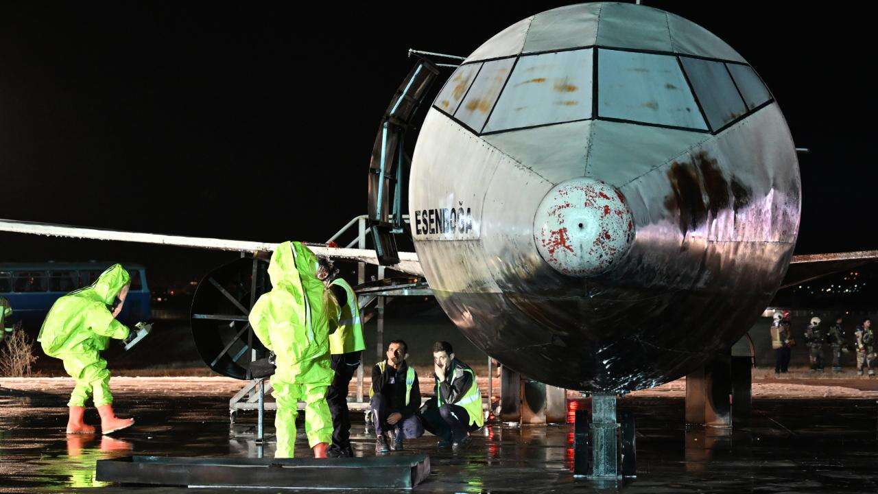 Esenboğa Havalimanı'nda uçak kazası tatbikatı