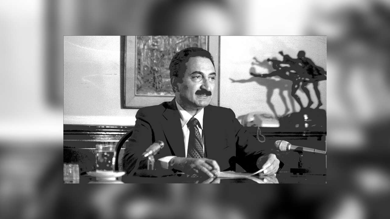 Eski Başbakan Bülent Ecevit, vefatının 19. yılında anılıyor