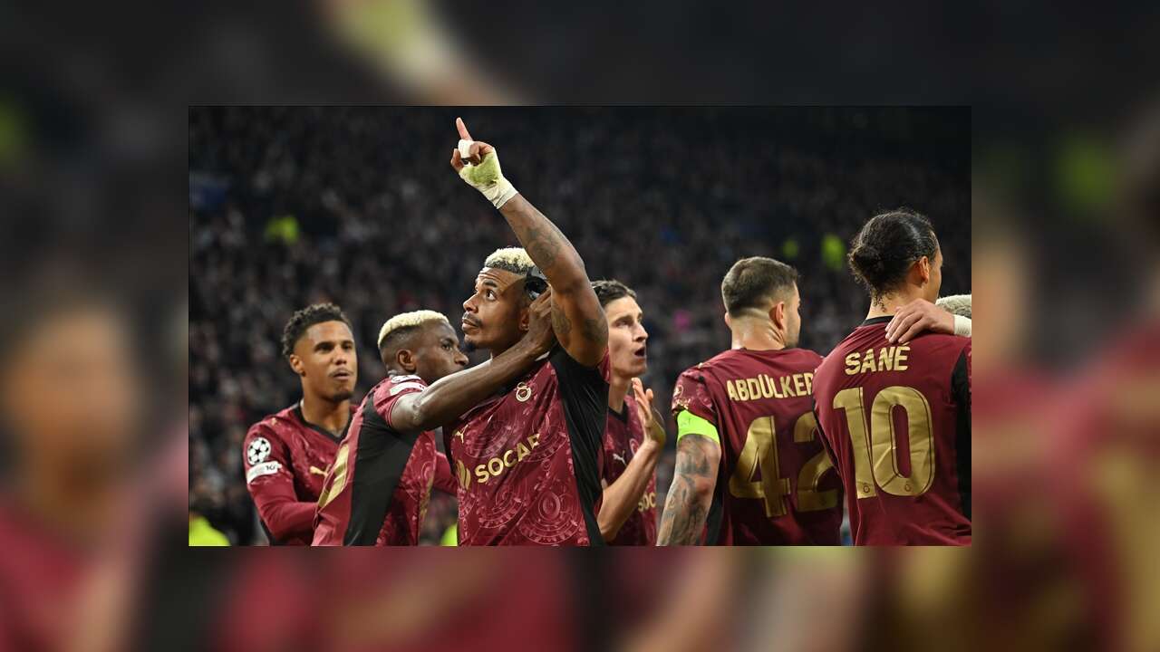 Galatasaray "Devler Ligi"nde rotayı ilk 8'e çevirdi