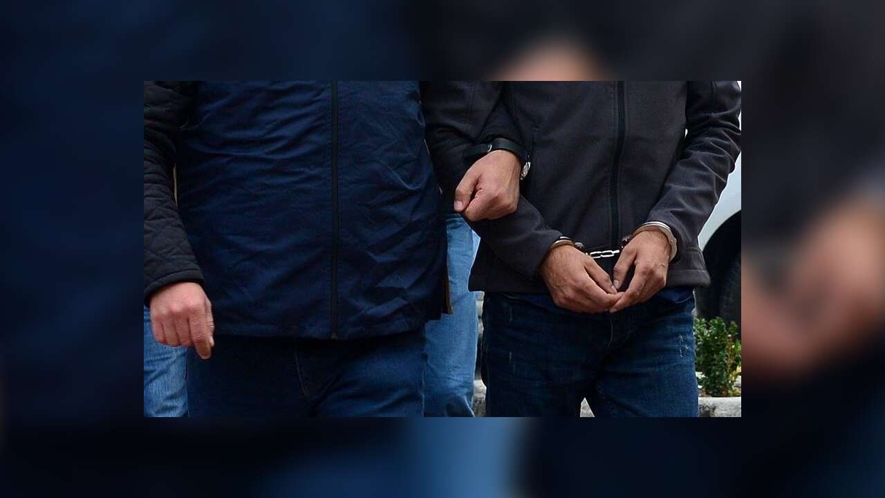 MİT ile Jandarma'nın İstanbul ve Adana'da düzenlediği "siber casus" operasyonunda 2 kişi gözaltında!