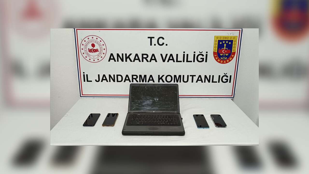 MİT ile Jandarma'nın İstanbul ve Adana'da düzenlediği "siber casus" operasyonunda 2 kişi gözaltında!