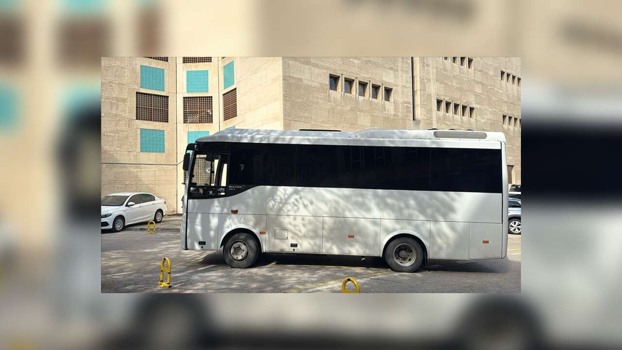 Eski Nilüfer Belediye Başkanı Erdem'in tutuklandığı rüşvet soruşturmasında 3 kişiye daha gözaltı