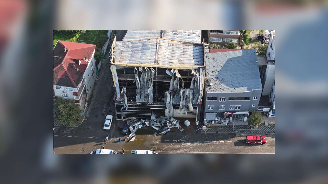 Adalet Bakanı Tunç'tan Kocaeli'ndeki fabrika yangına ilişkin açıklama