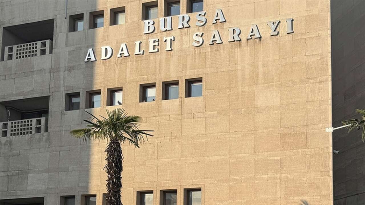 Eski Nilüfer Belediye Başkanı Erdem'in bulunduğu rüşvet soruşturmasında tutuklu sayısı 17'ye yükseldi