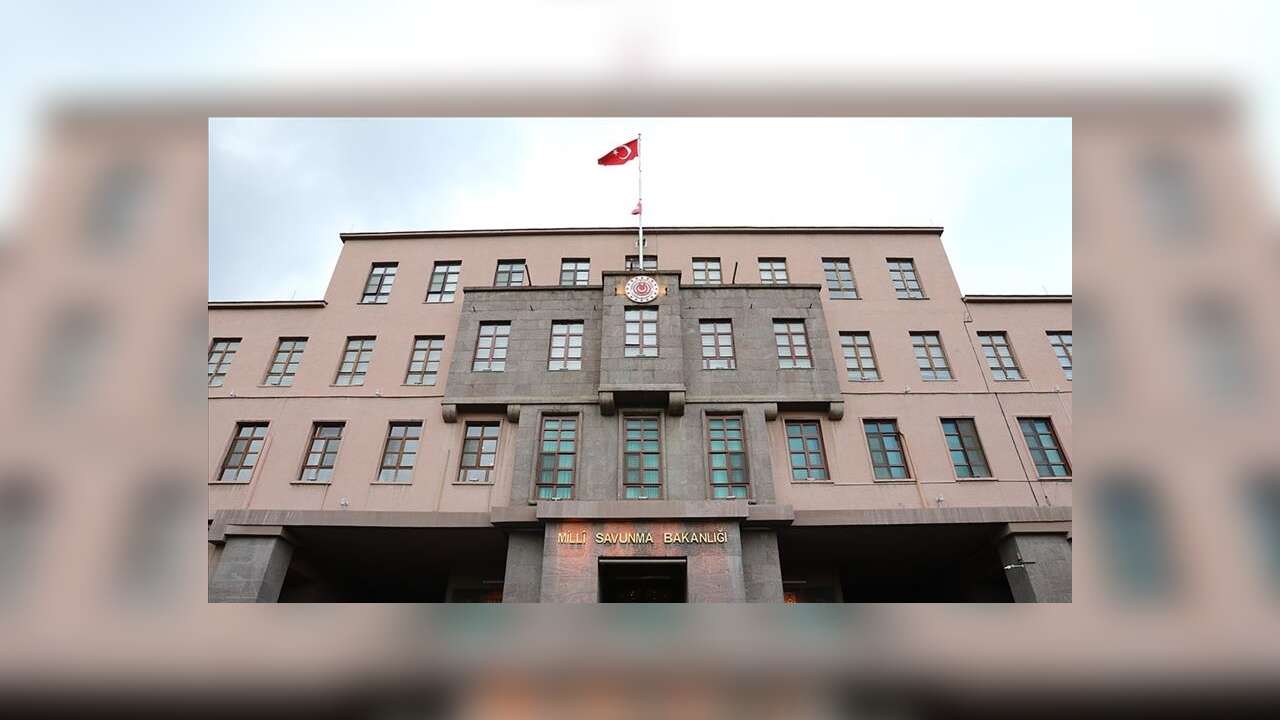 "Askeri kargo uçağımızın enkazında yapılan arama çalışmaları sonucunda 20. şehidimizin aziz naaşına ulaşılmıştır"