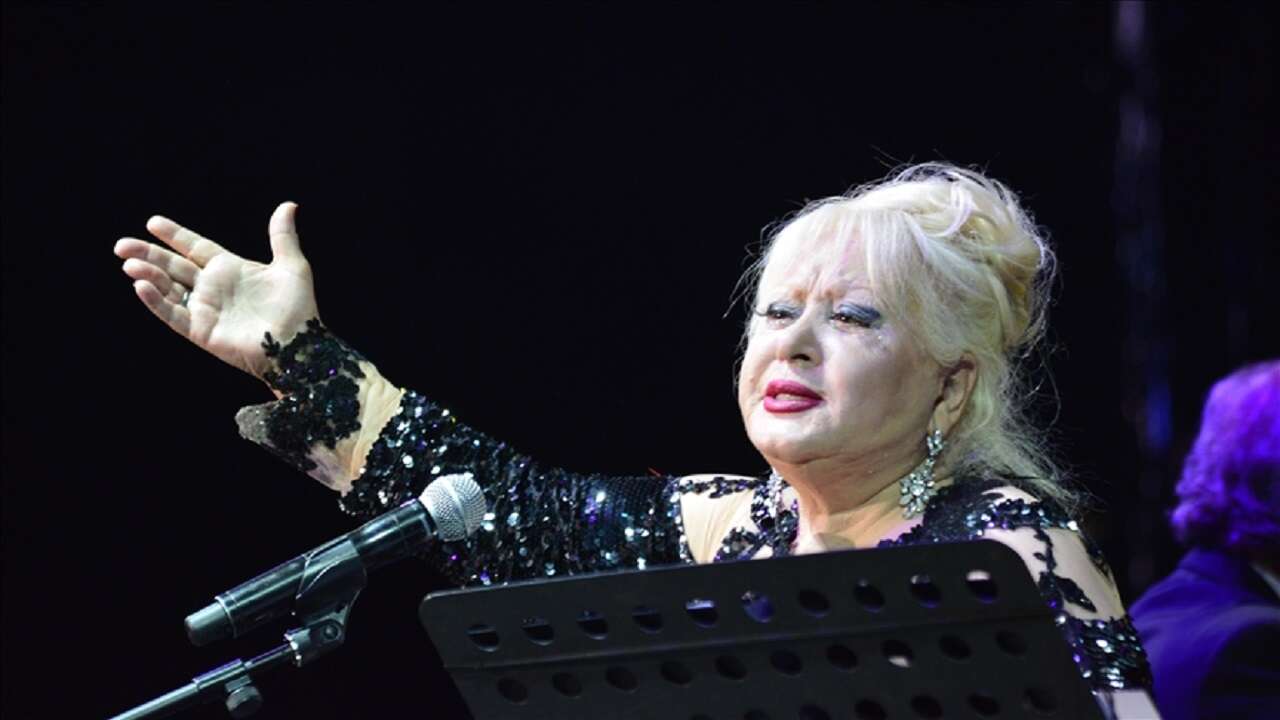 Sanatçı Muazzez Abacı vefat etti!