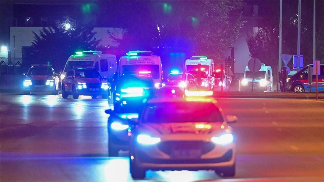 Askerlerimizin naaşları Adli Tıp Kurumu'na getirildi