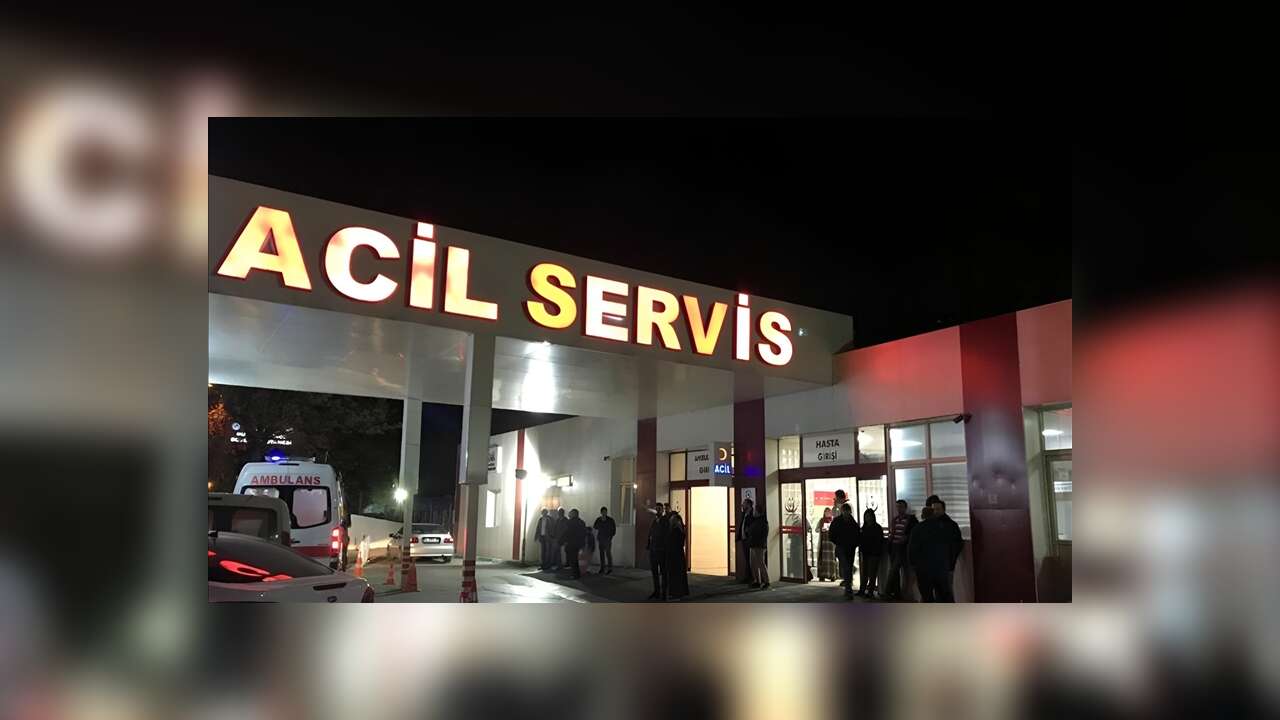 Beyoğlu'ndaki metro inşaatında iskele çökmesi sonucu yaralanan 2 işçi taburcu edildi