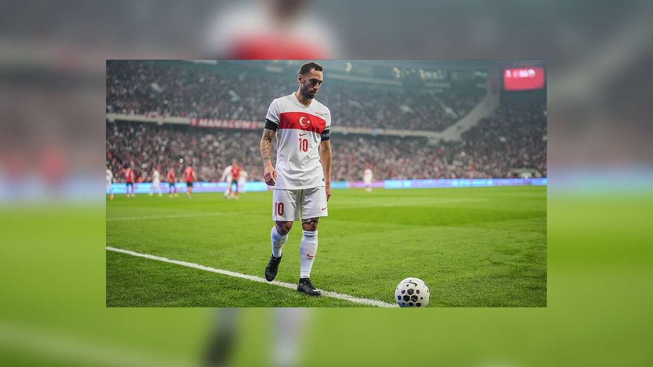 Kaptan Hakan Çalhanoğlu, sakatlığı nedeniyle A Milli Takım aday kadrosundan çıkarıldı