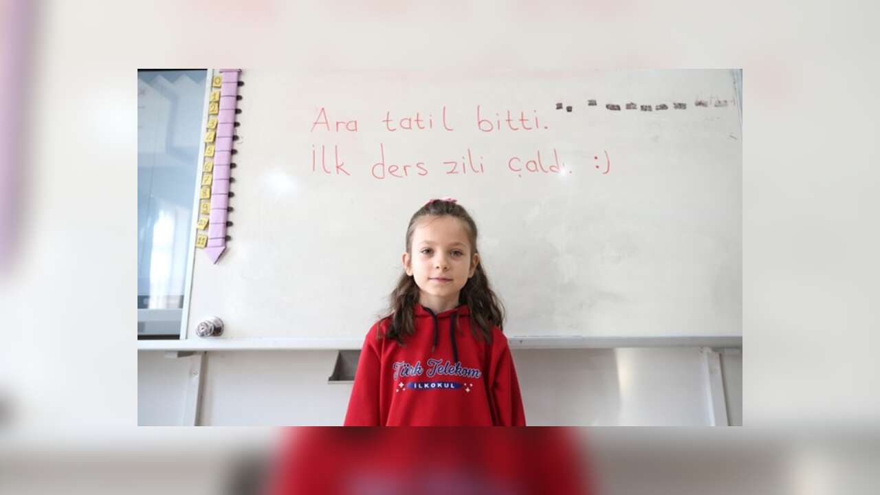 OKULLARDA ARA TATİL SONRASI İLK DERS ZİLİ ÇALDI