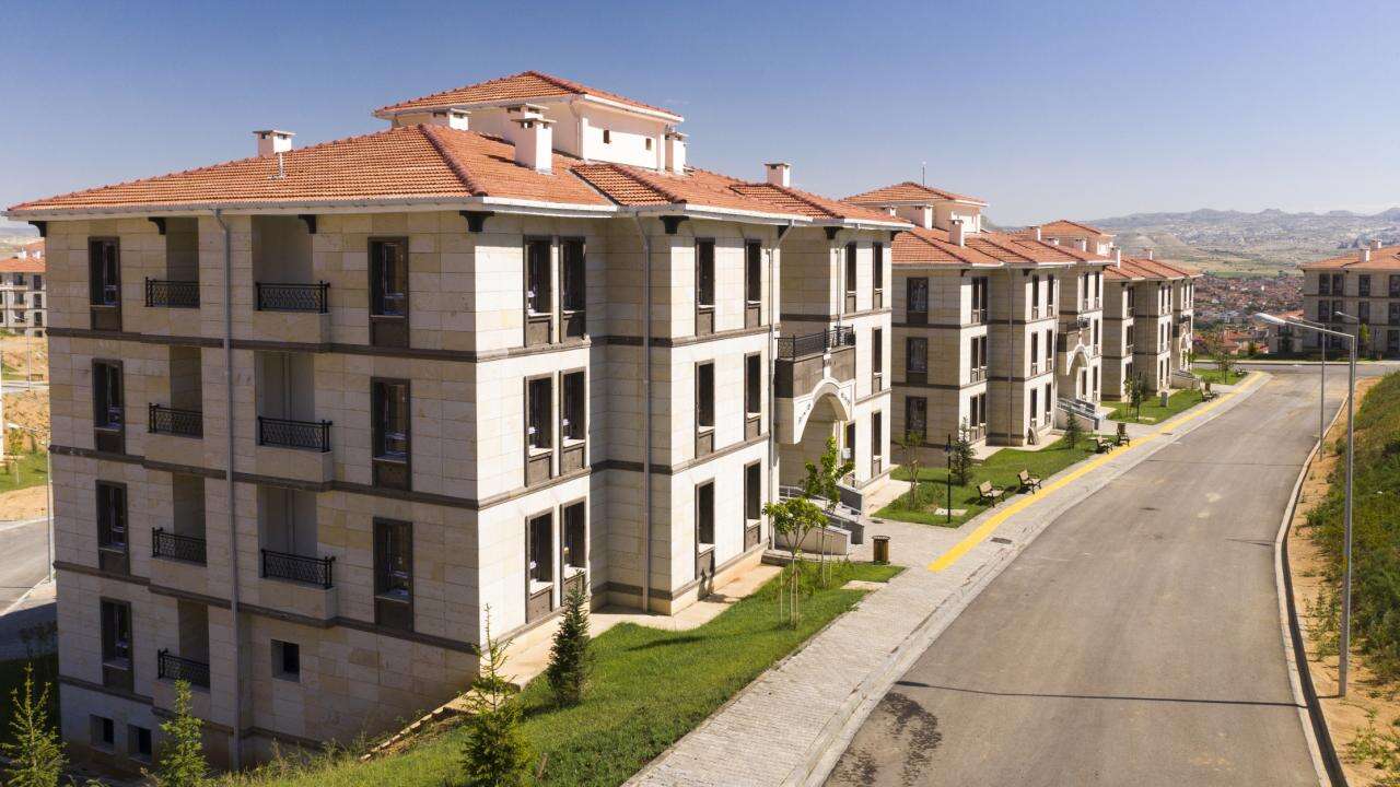 "YÜZYILIN KONUT PROJESİ"NE BAŞVURULAR DEVAM EDİYOR