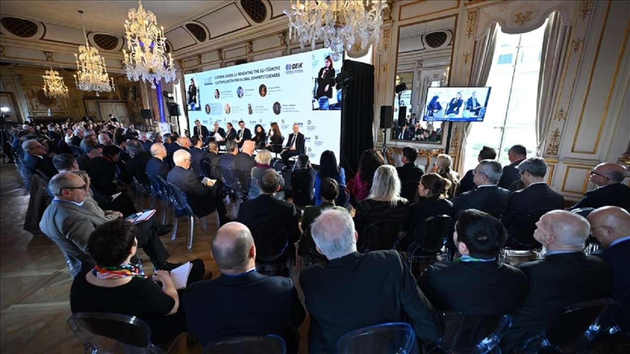 Ticaret Bakanı Bolat: Gümrük Birliği'nin güncellenmesi elzem hale gelmiştir