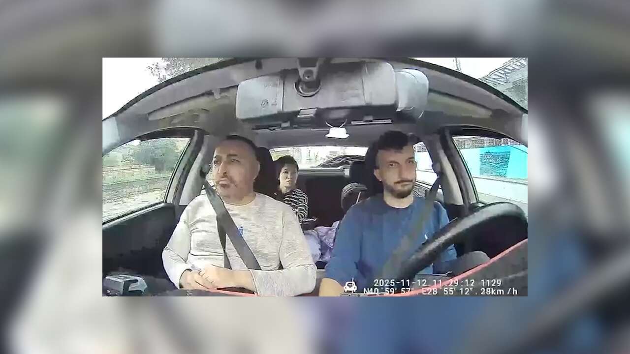 Fatih'te ölen Böcek ailesinin taksiyle hastaneye gittiği anların görüntüleri ortaya çıktı