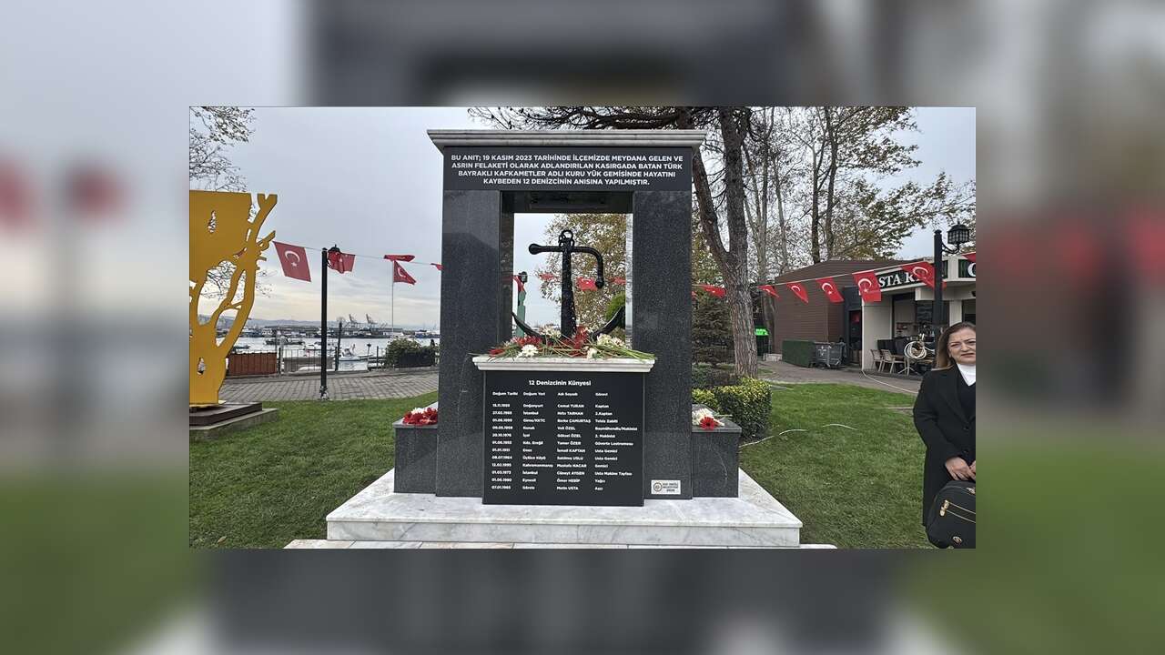 Zonguldak'ta fırtına nedeniyle batan gemideki mürettebatın ismi anıtta yaşatılacak