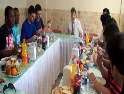Türkçe'lerini Geliştirmek İçin Gelen Abd'li Öğrenciler Çilek Ve Portakala Hayran Kaldı
