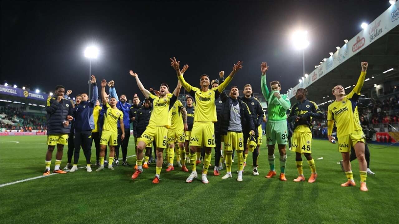 Fenerbahçe : 5 -Çaykur Rizespor: 2
