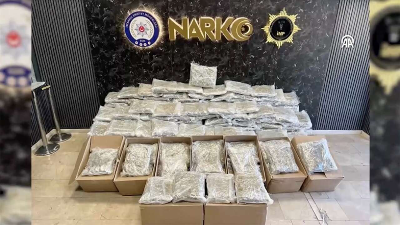 İstanbul'da 355 kilo sentetik uyuşturucu ele geçirildi!