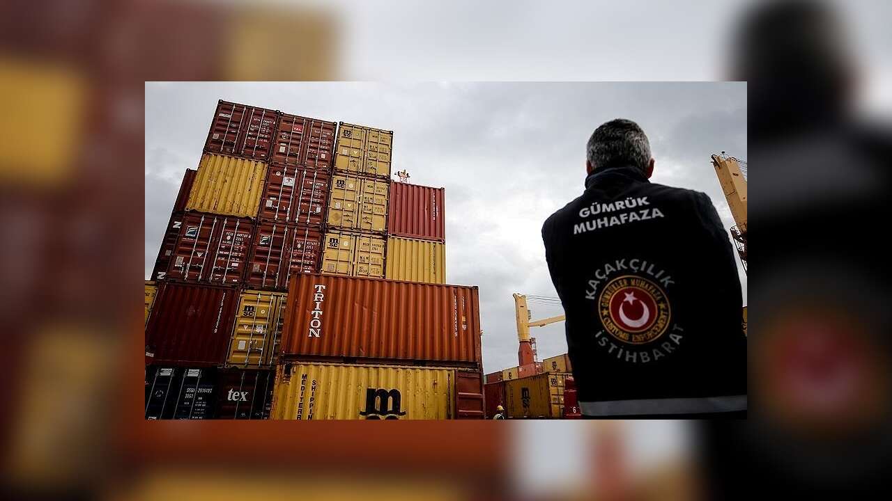 AMBARLI LİMANI'NDA KAÇAK SİGARA OPERASYONU