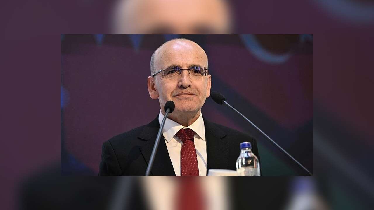 Şimşek, Türkiye'nin kamu harcamalarında önemli bir disiplin sağladığını belirtti