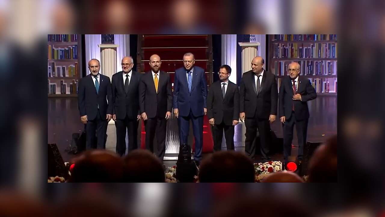 Cumhurbaşkanı Erdoğan'dan Önemli Açıklamalar