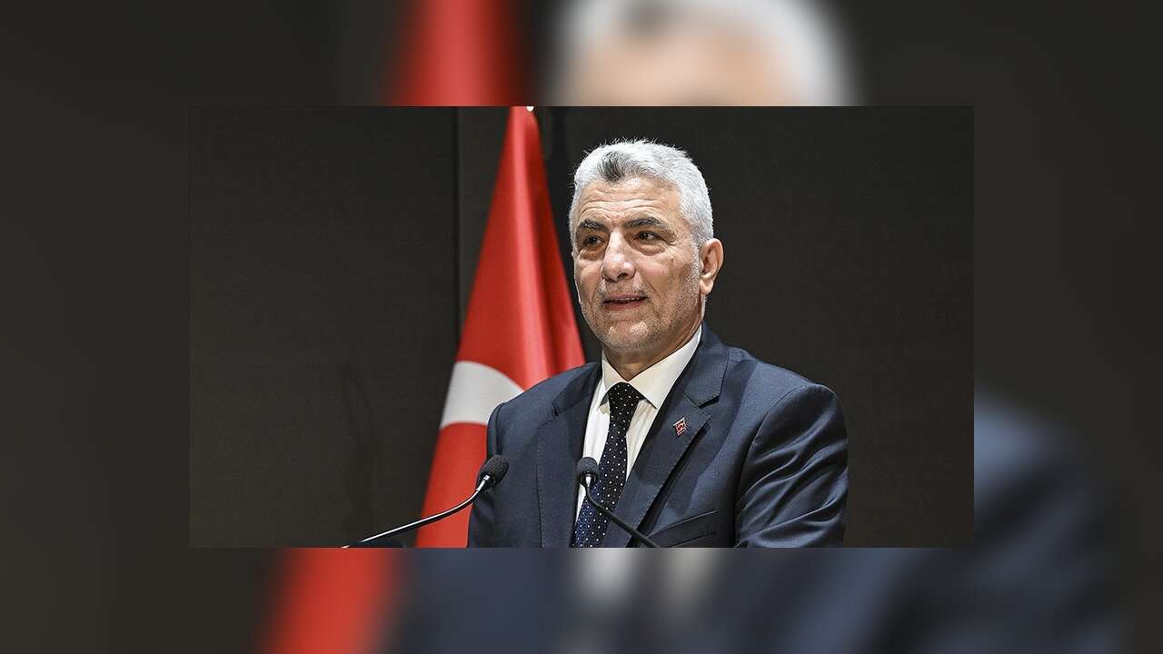 Ticaret Bakanı Bolat'ın Mısır ziyareti ticarette yeni işbirliklerinin anahtarı olacak!