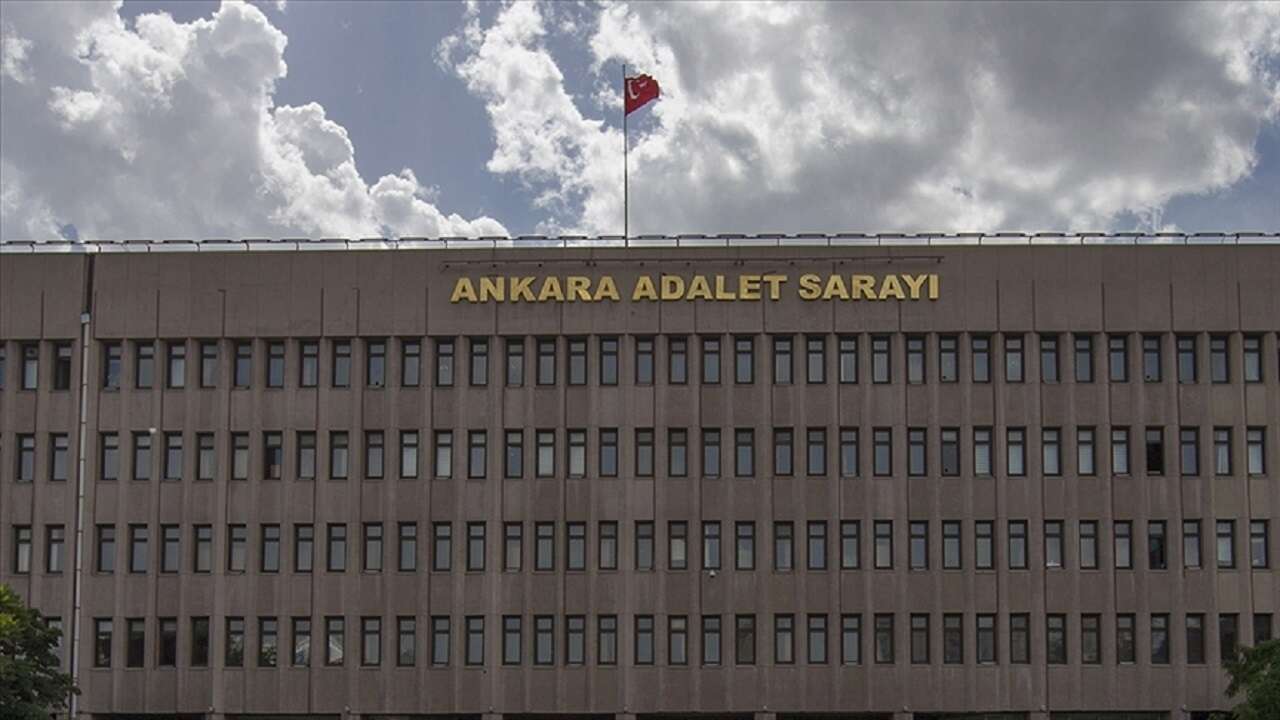 FETÖ'nün "kamu mahrem yapılanması"na yönelik soruşturmada 21 şüpheli hakkında gözaltı kararı