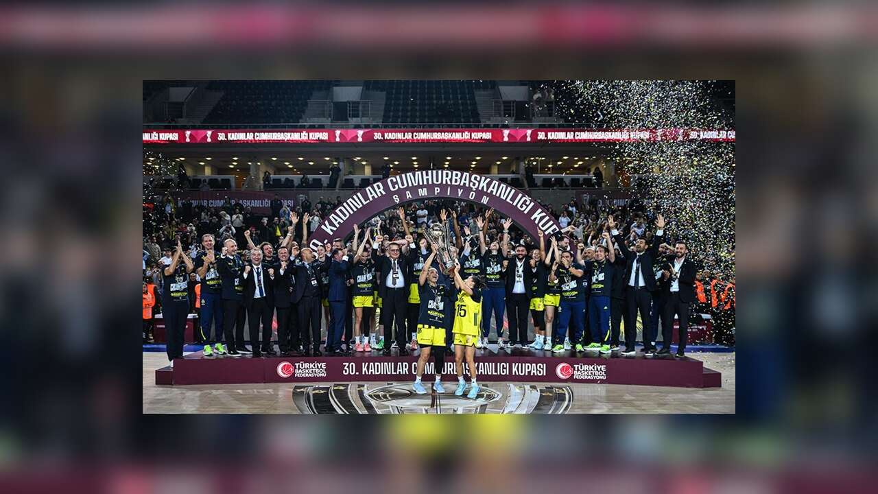 Kadınlar Cumhurbaşkanlığı Kupası'nı Fenerbahçe Opet kazandı