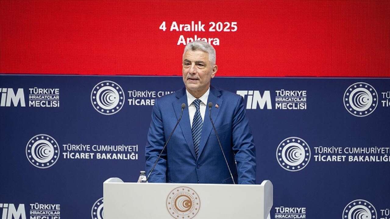 Bolat: Son 12 ayda yıllıklandırılmış mal ihracatımız 270,6 milyar dolar ile rekor seviyede gerçekleşti