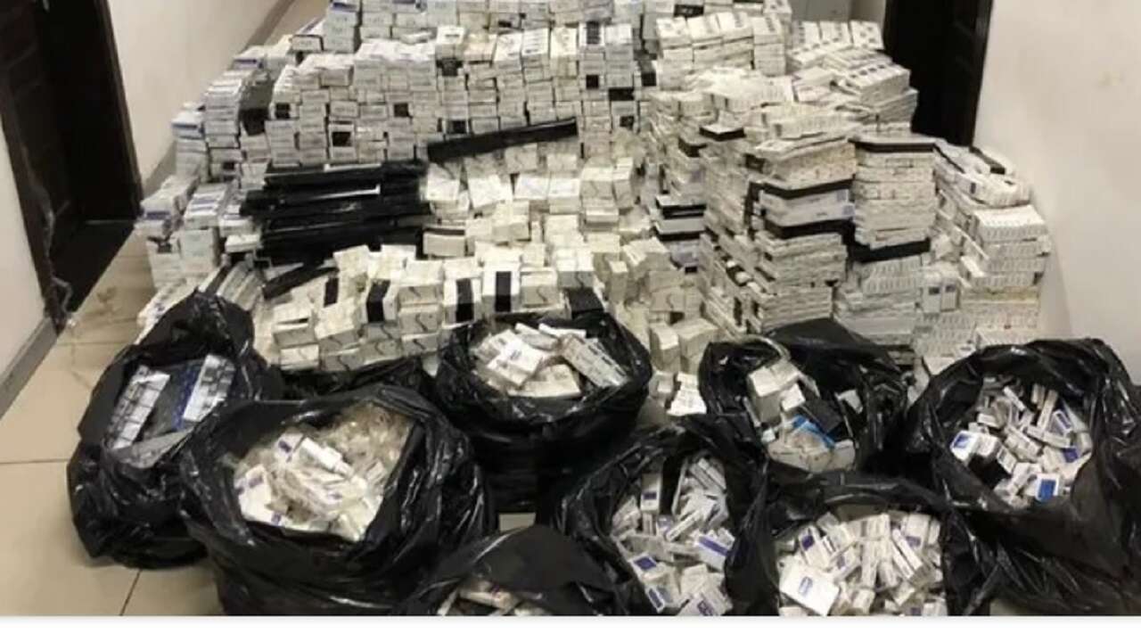 KAYSERİ'DE 502 BİN MAKARON ELE GEÇİRİLDİ!