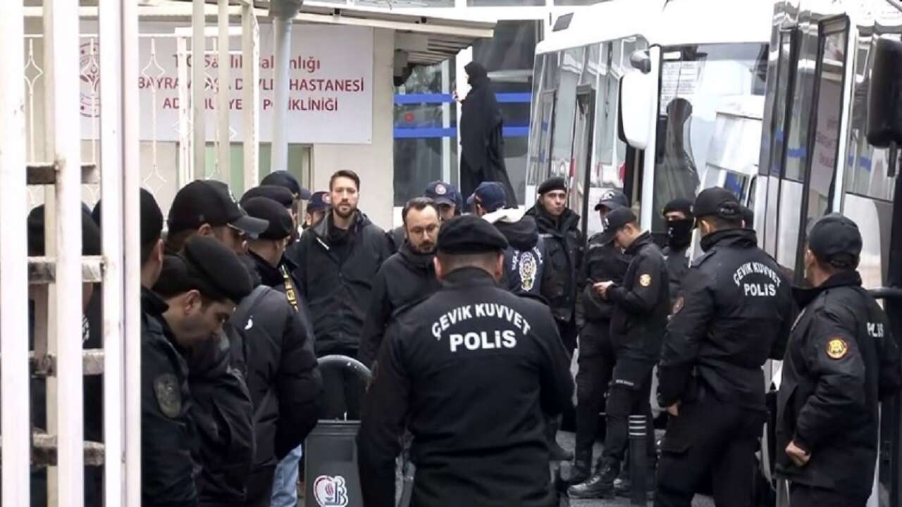 'Futbolda bahis' soruşturmasında gözaltına alınanlar adliyede..