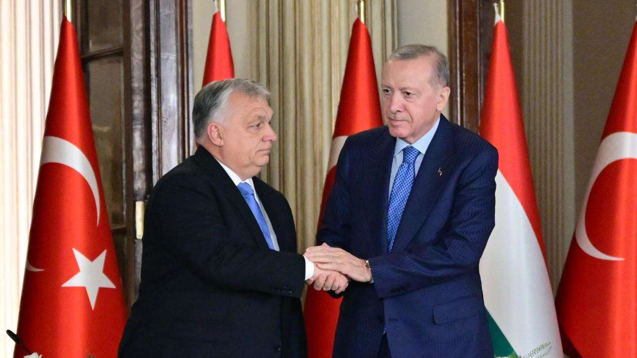 Cumhurbaşkanı Erdoğan: Sayın Orban'la belirlediğimiz 6 milyar dolar ticaret hacmi hedefimize ulaşmak üzereyiz