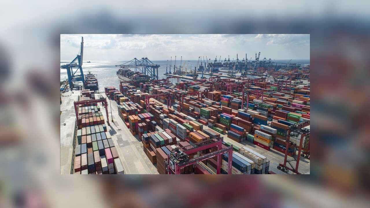 TÜRKİYE'DE 45 İLİN İHRACATI YILIN 11 AYINDA ARTTI