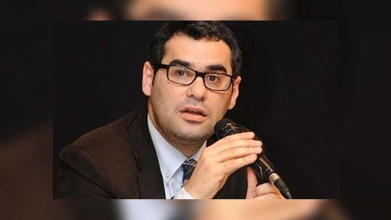 Gazeteci Enver Aysever TUTUKLANDI