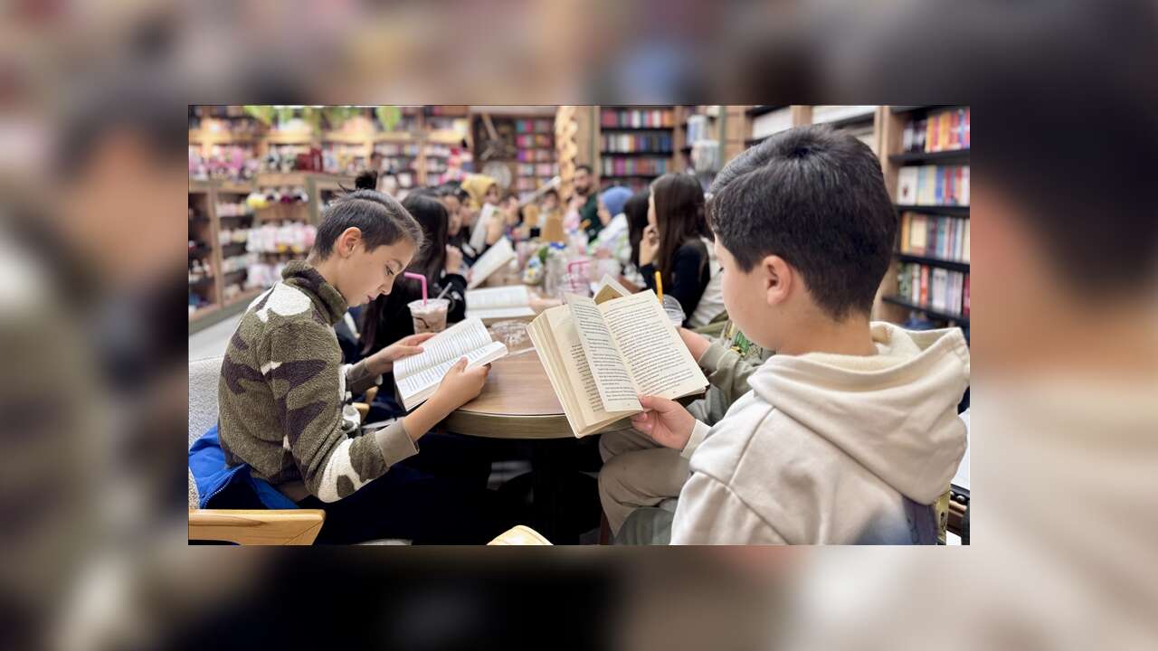Öğretmenler "kitap tahlili" ile öğrencilere okuma alışkanlığı kazandırıyor